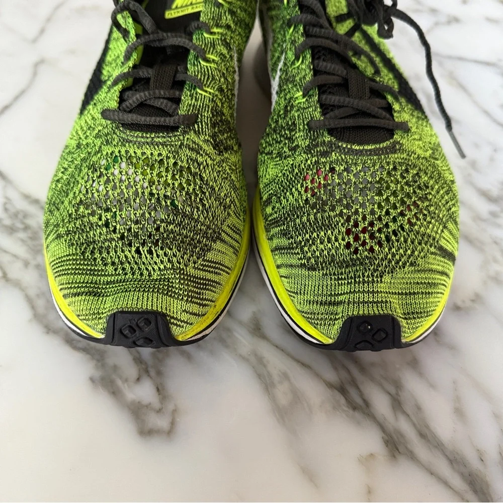 Nike Flyknit Racer Volt Sneakers, Men’s size 11.5 - Picture 2 of 5